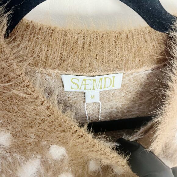SAEMDI Fluffy Deer Printed Pullover Sweater Size Medium New Brown - Picture 9 of 9